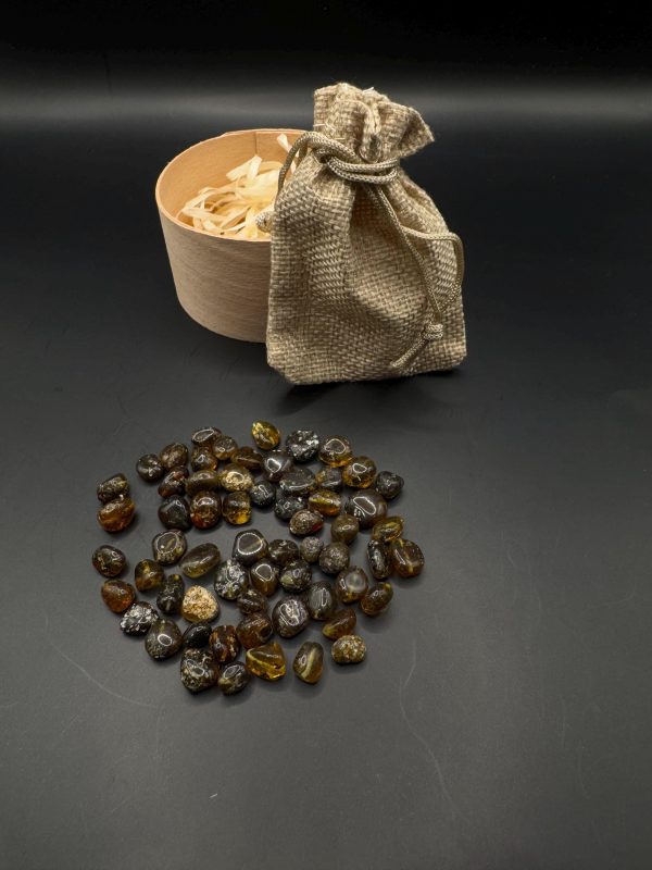 Polished Baltic Amber Beads with Inclusions: Jewelry Making
