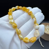 Honey Cream Baltic Amber Bracelet, 6.5mm Beads, 5.3g