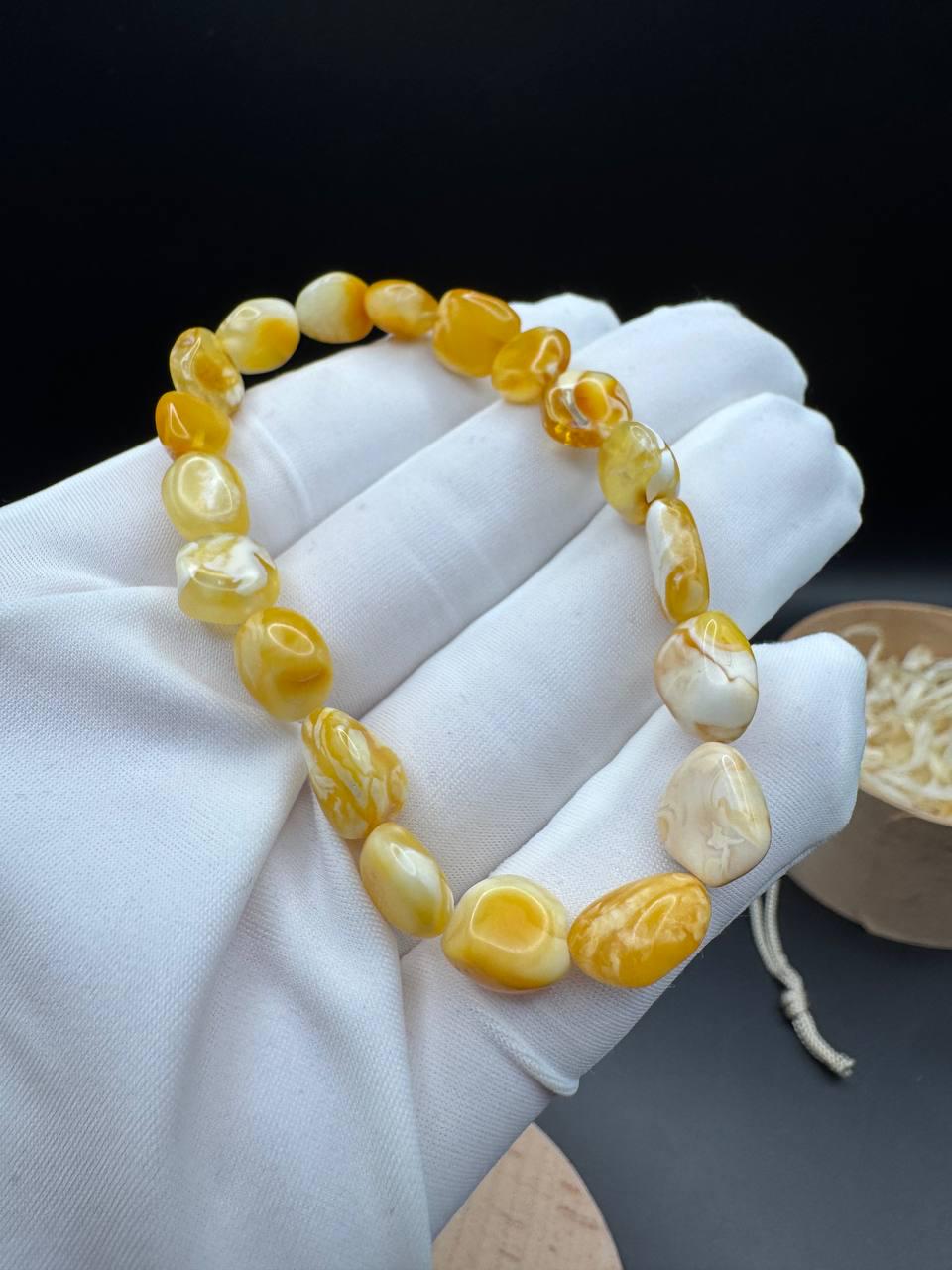 Honey Cream Baltic Amber Bracelet, 6.5mm Beads, 5.3g