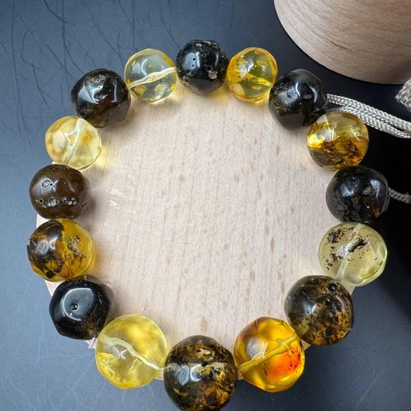 Mixed Colour Baltic Amber Bracelet, Round Beads, 24g