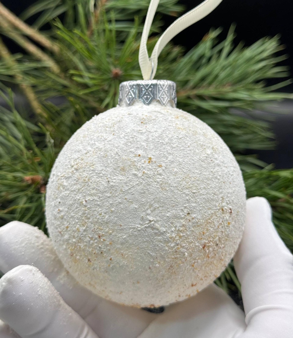 Baltic Amber Christmas Bauble, Snowy White with Gold, 8cm