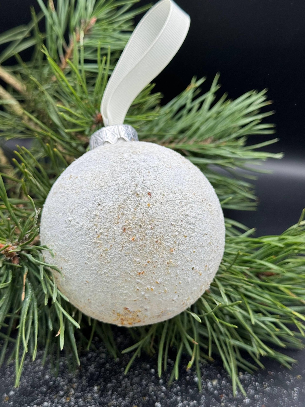 Baltic Amber Christmas Bauble, Snowy White with Gold, 8cm