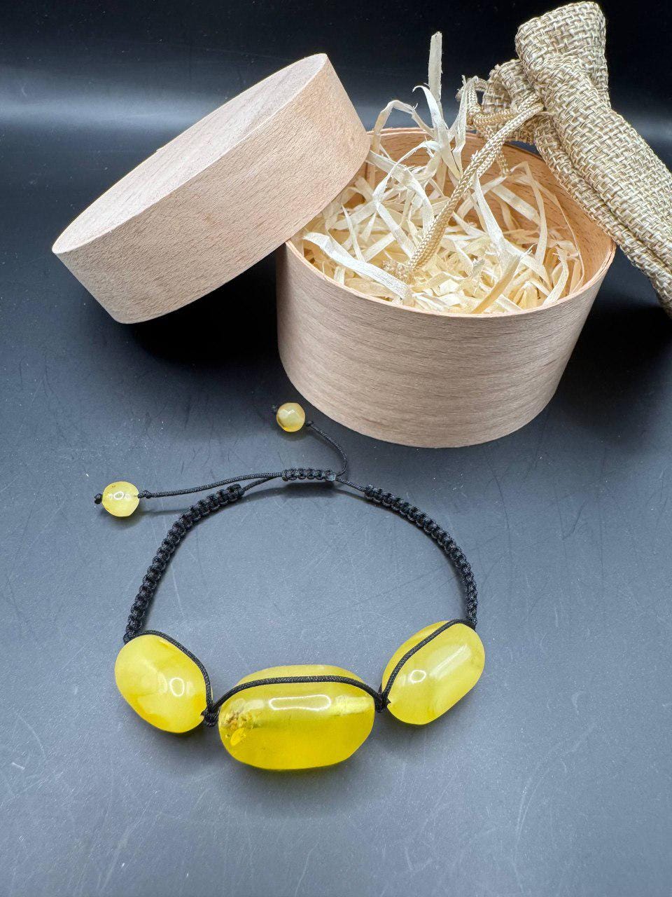 Macrame Baltic Amber Bracelet, Yellow Amber, Adjustable, 8g