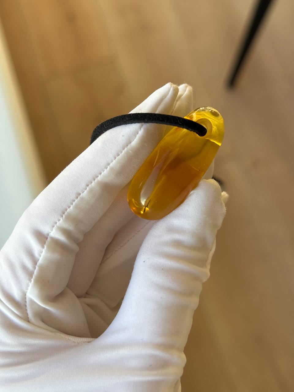 Golden Yellow Baltic Amber Pendant, 39mm, 9g