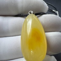 il_fullxfull.7469332376_3gss.jpg Hand-Polished Golden Baltic Amber Pendant, 35mm, 5.2g