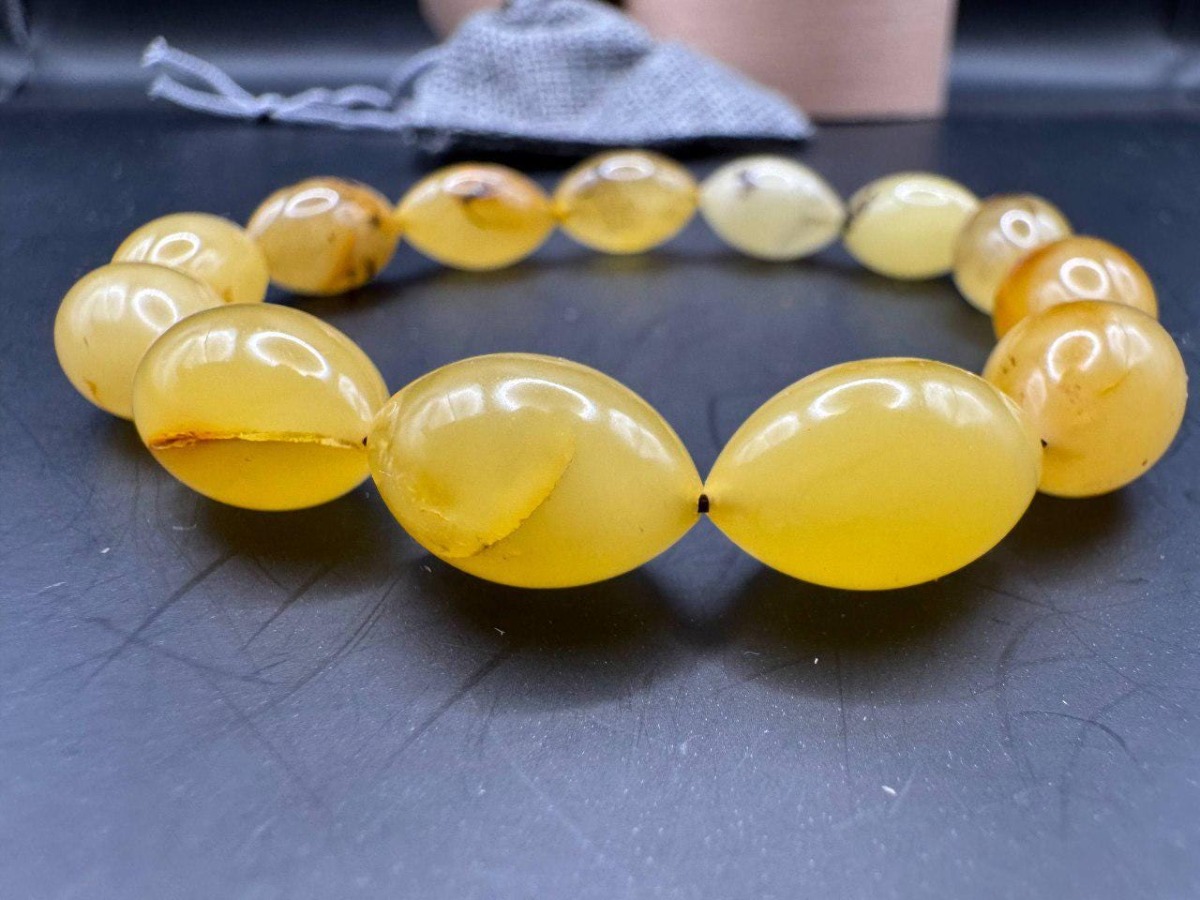 il_fullxfull.7477615705_bt1i.jpg Milky Yellow Oval Bead Bracelet, Amber-Look Gemstone, 10.3g