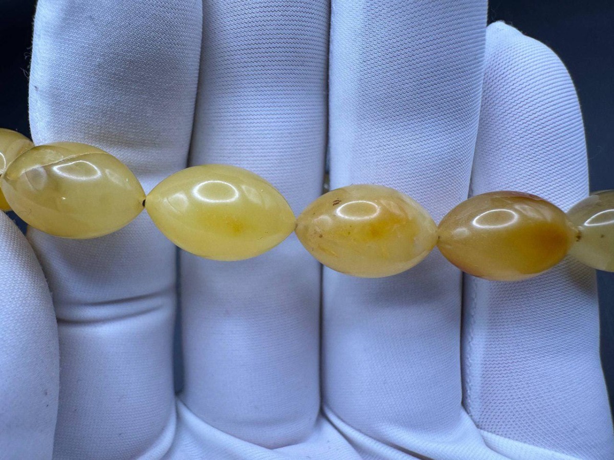 il_fullxfull.7477615805_suap.jpg Milky Yellow Oval Bead Bracelet, Amber-Look Gemstone, 10.3g