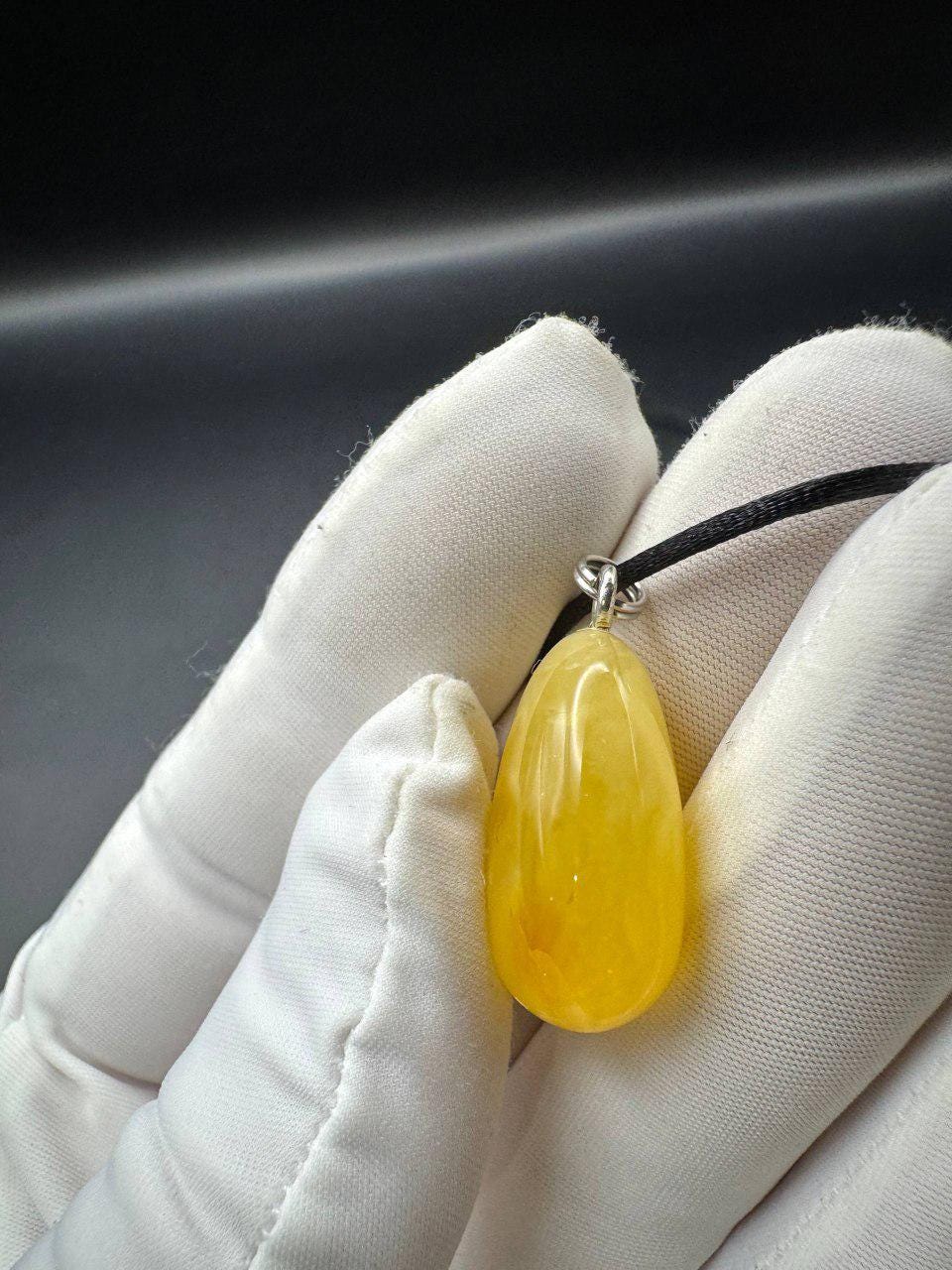 il_fullxfull.7517141557_bqpt.jpg Milky Butterscotch Baltic Amber Teardrop Pendant, 3.7g