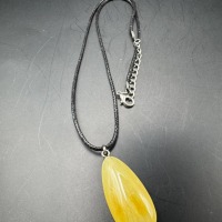 il_fullxfull.7517265203_879y.jpg Hand-Polished Golden Baltic Amber Pendant, 35mm, 5.2g