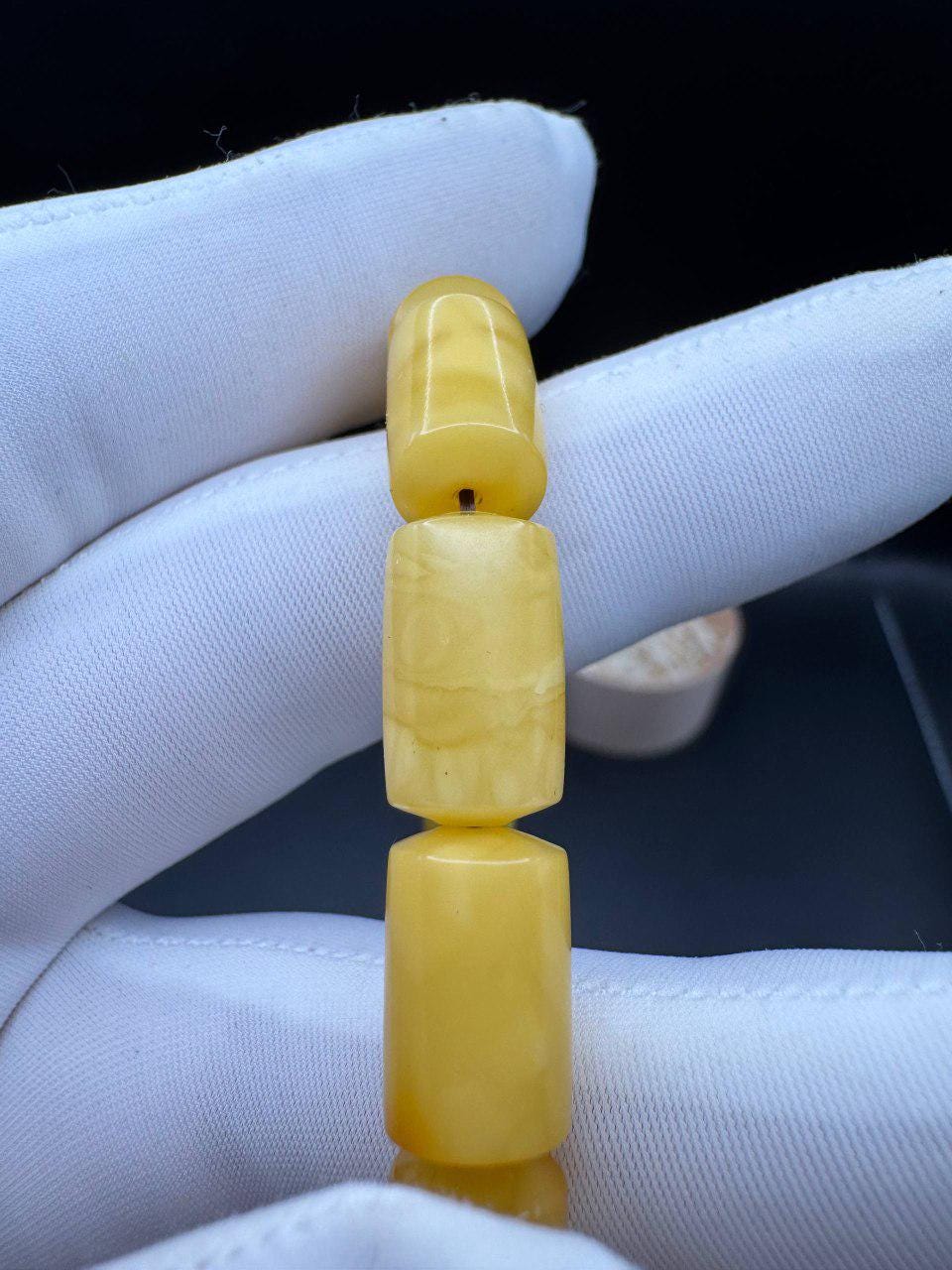 il_fullxfull.7517392405_1ppr.jpg Vintage Butterscotch Baltic Amber Bracelet, Barrel Beads, 11g