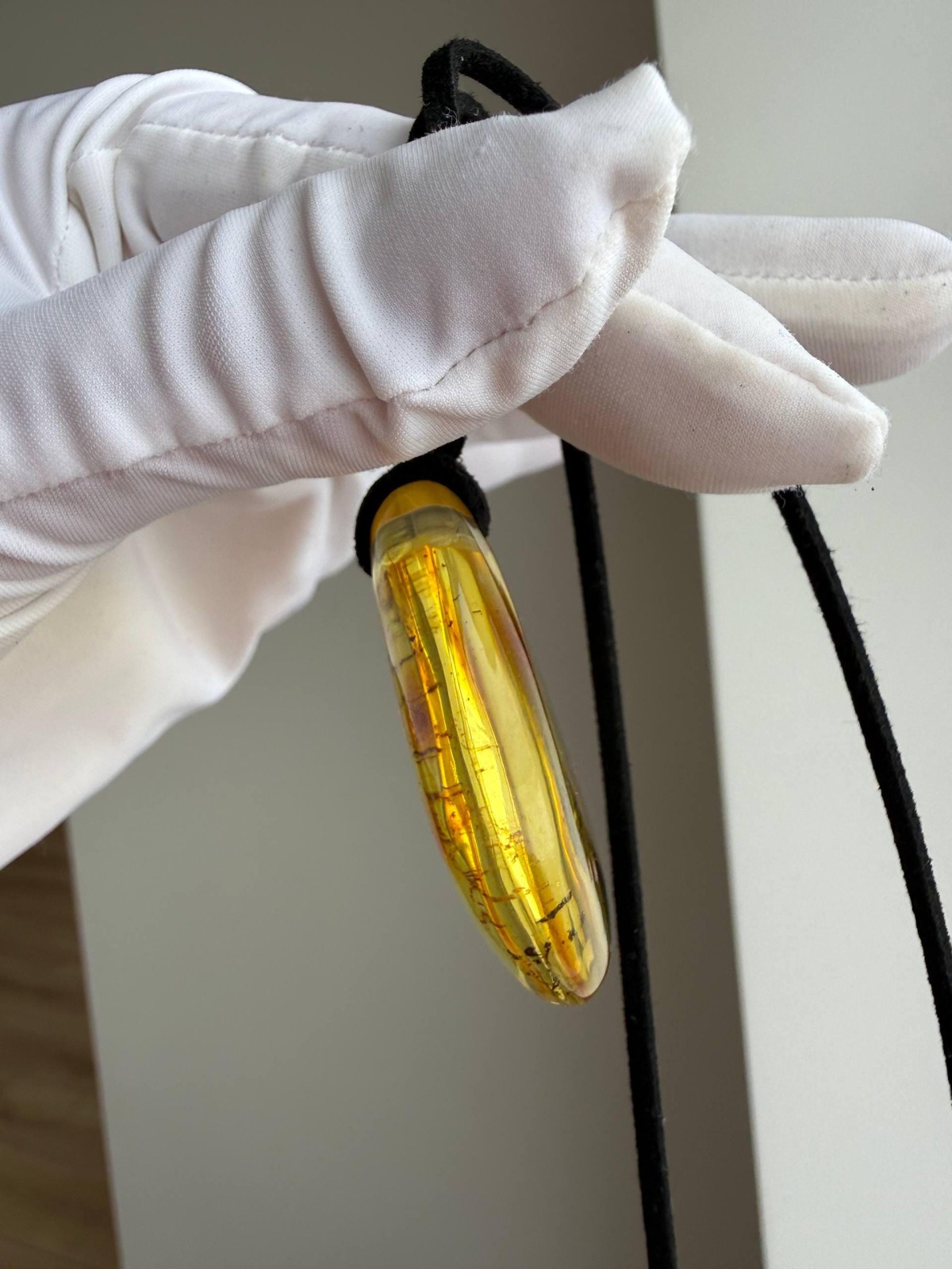Clear Honey Baltic Amber Teardrop Pendant, 44mm, 13g