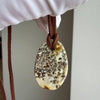 Creamy Butterscotch Baltic Amber Pendant, 34mm, 7g