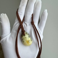 Creamy Butterscotch Baltic Amber Pendant, 34mm, 7g