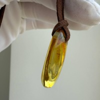 il_fullxfull.7861670060_r9aq.jpg Light Honey Baltic Amber Pendant, Minimalist, 4.7g