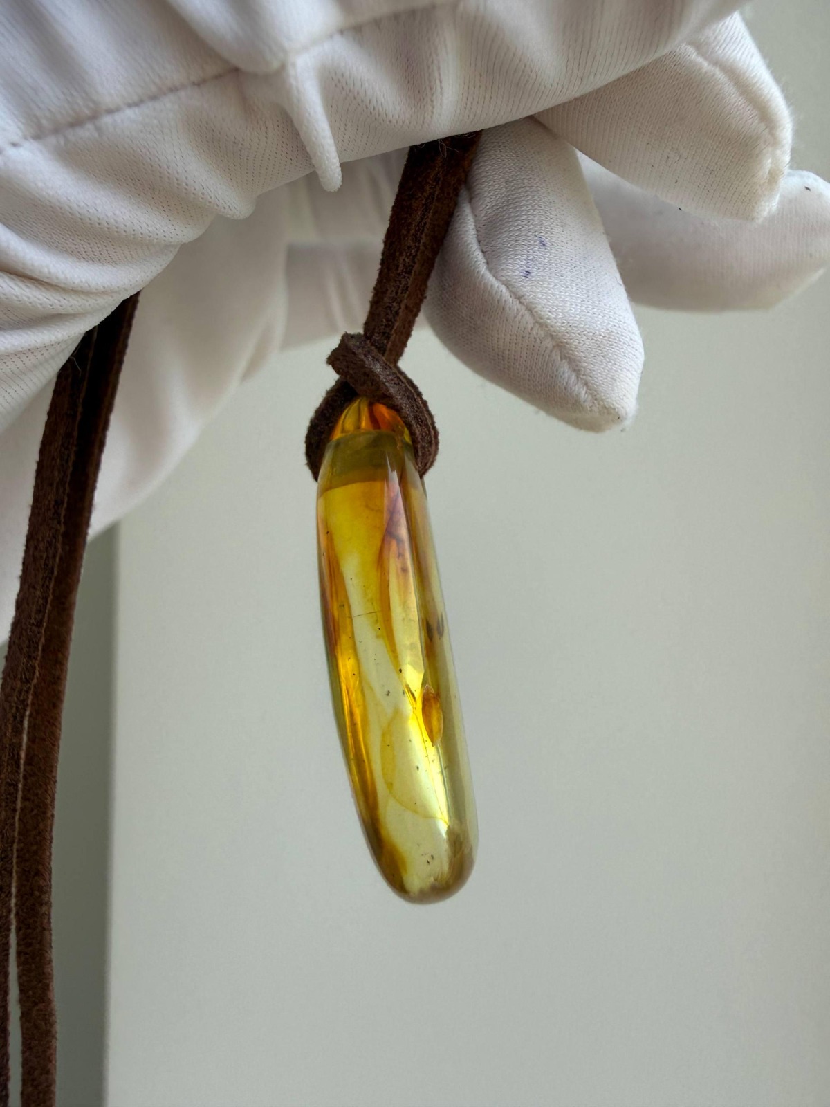 il_fullxfull.7909623625_noym.jpg Light Honey Baltic Amber Pendant, Minimalist, 4.7g