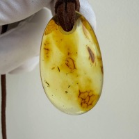 il_fullxfull.7909623629_bi79.jpg Light Honey Baltic Amber Pendant, Minimalist, 4.7g