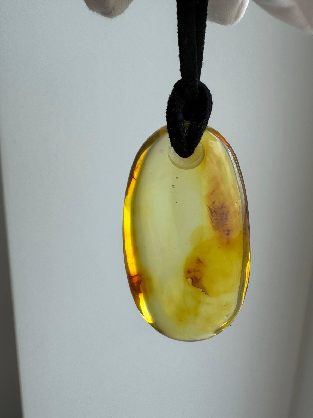 il_fullxfull.8146991081_d4ia.jpg Cognac and Butterscotch Baltic Amber Pendant, 38mm, 7g
