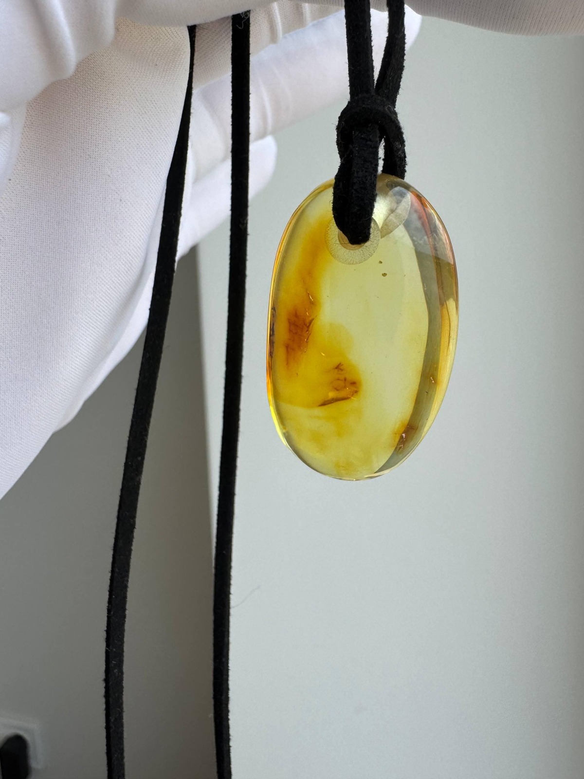 il_fullxfull.8146991095_jytx.jpg Cognac and Butterscotch Baltic Amber Pendant, 38mm, 7g