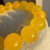 Egg Yolk Butterscotch Baltic Amber Bracelet, 12mm Beads, 14g